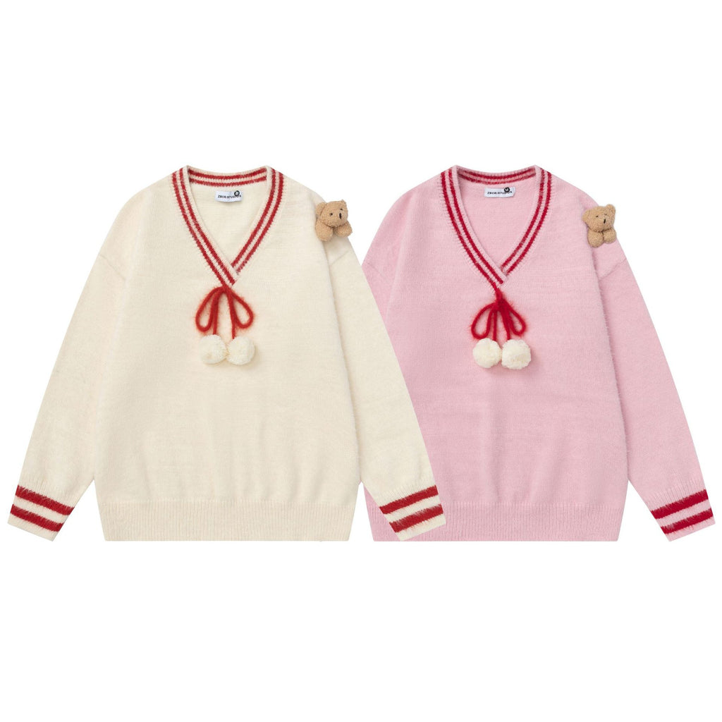 V-neck teddy bear pendant sweater