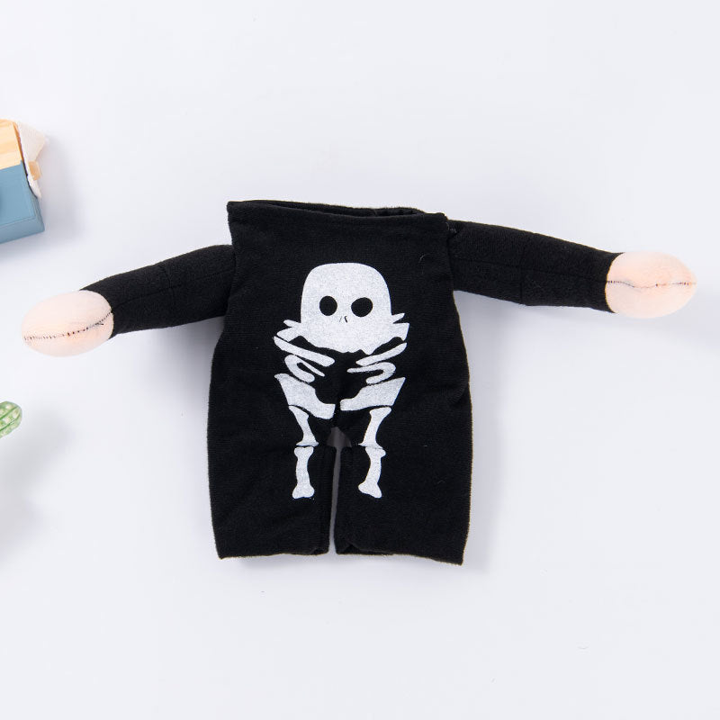 Pet clothes are funny take a knife transform into a pet dog Halloween pet