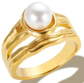 LuxeZircon 18K Gold Stainless Steel Ring